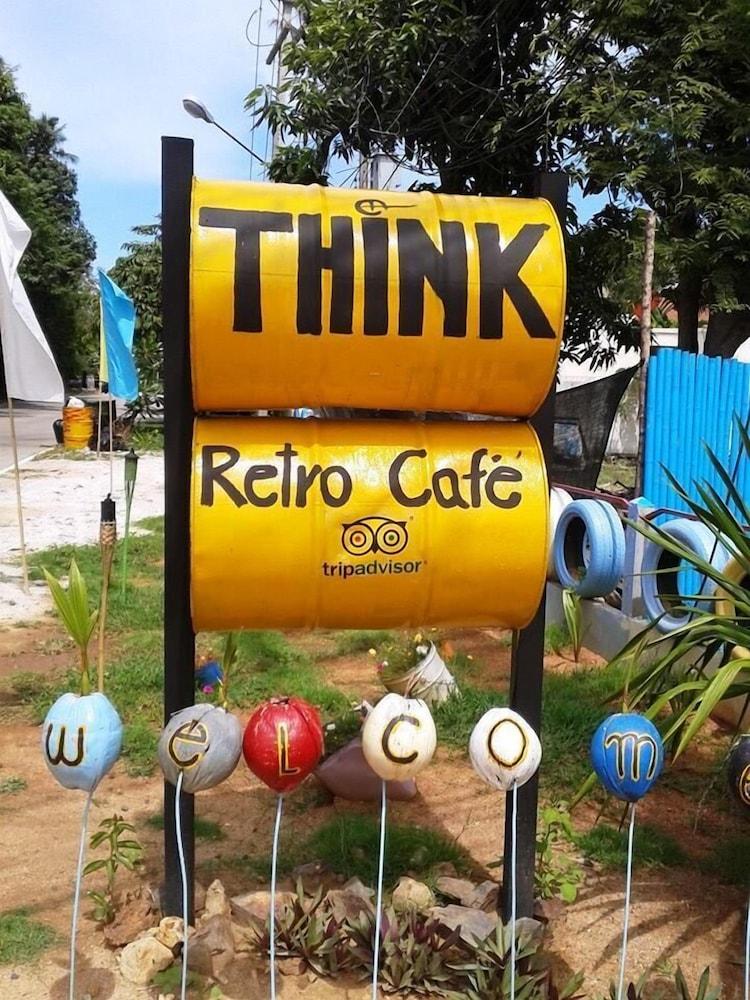 Think & Retro Cafe Lipa Noi Samui Hostel Exterior photo